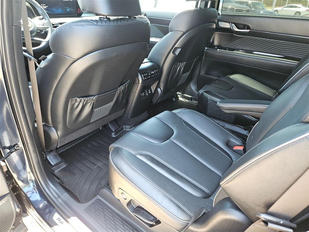 used 2024 Hyundai Palisade car, priced at $36,900