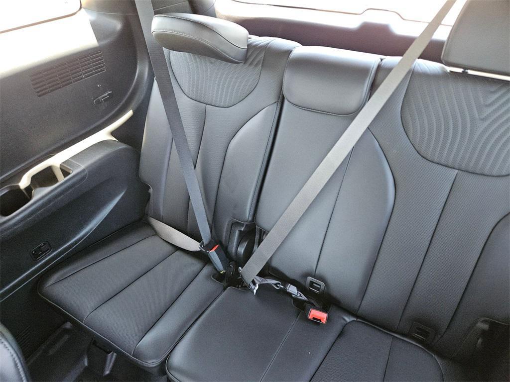 used 2024 Hyundai Palisade car, priced at $36,900