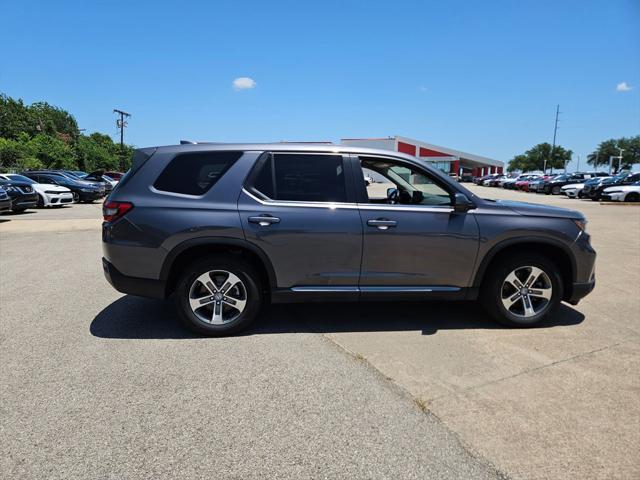 used 2025 Honda Pilot car, priced at $36,000