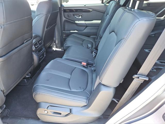 used 2025 Honda Pilot car, priced at $36,000