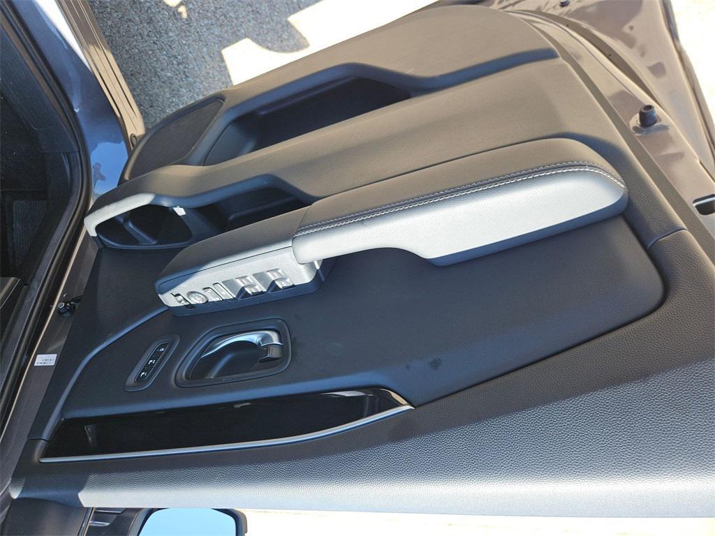 used 2025 Honda Pilot car, priced at $34,600