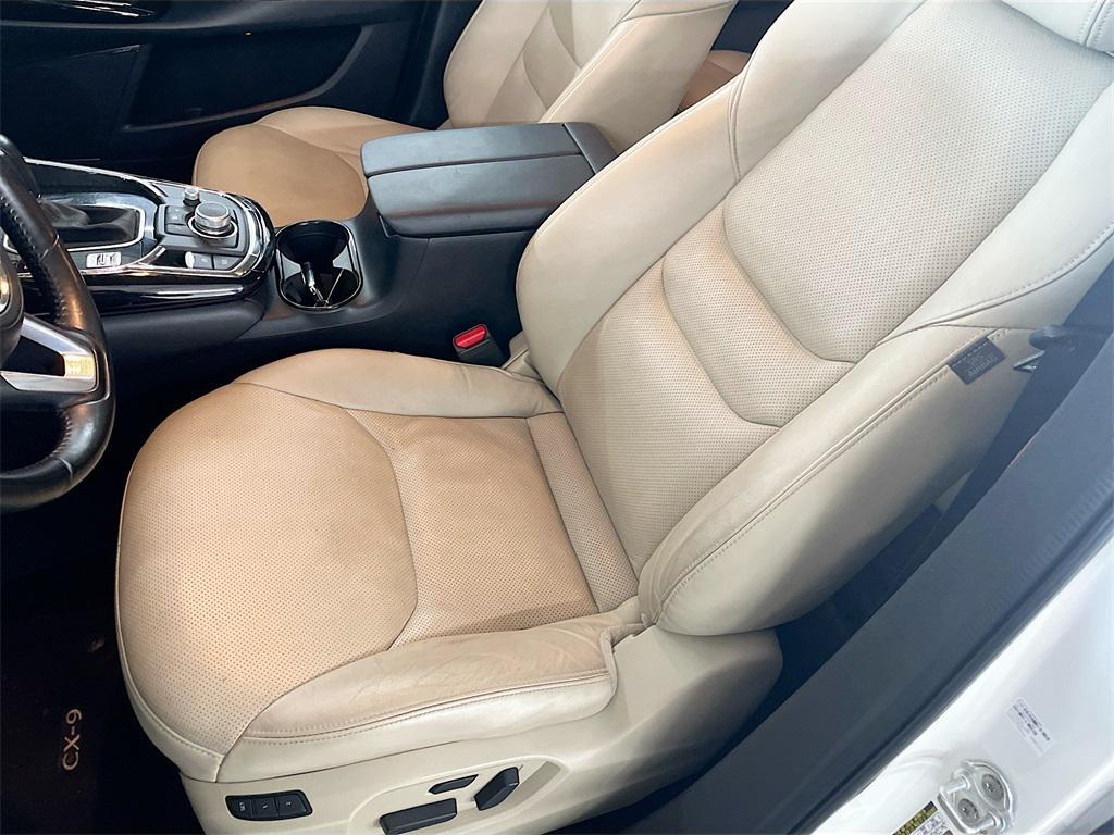 used 2022 Mazda CX-9 car, priced at $23,700