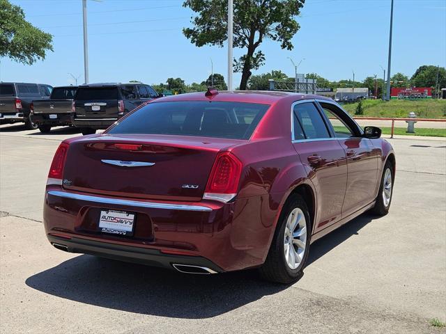used 2021 Chrysler 300 car, priced at $19,300