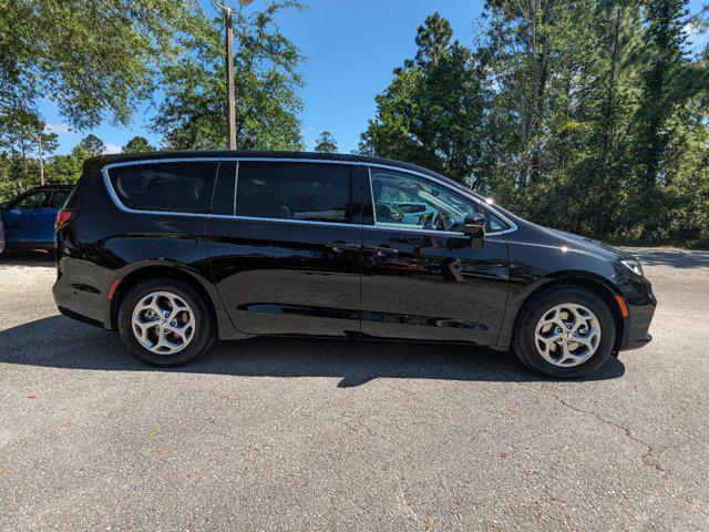 new 2024 Chrysler Pacifica car, priced at $49,137