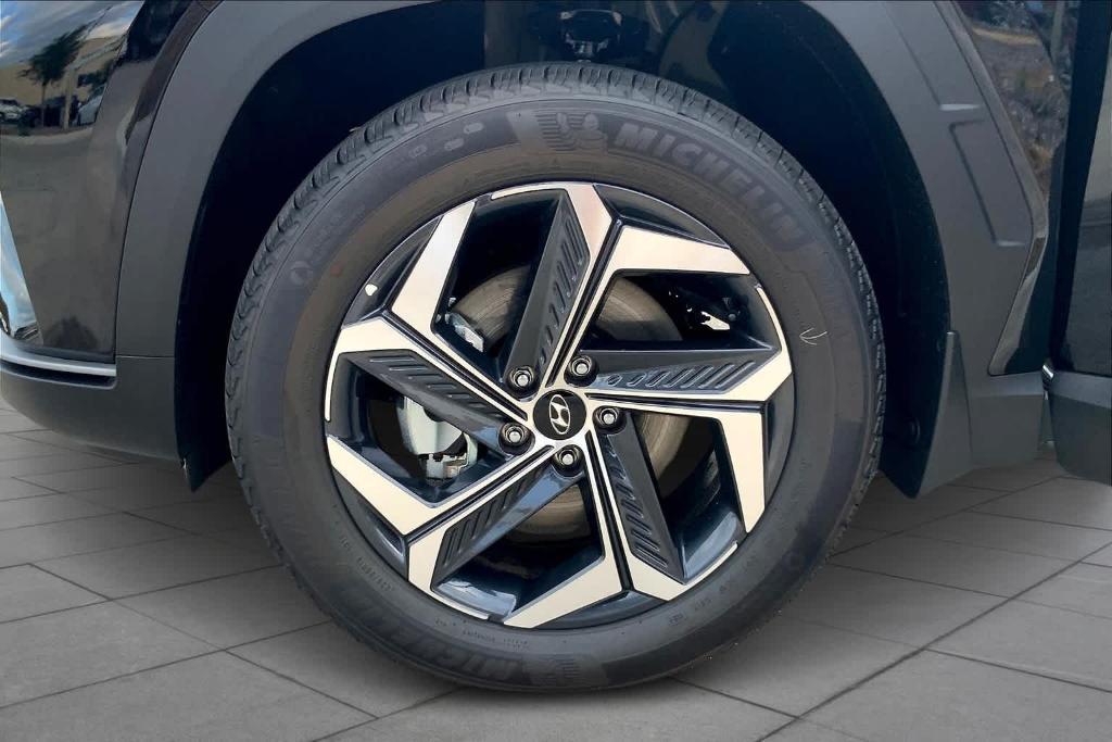 used 2024 Hyundai TUCSON Hybrid car, priced at $28,500
