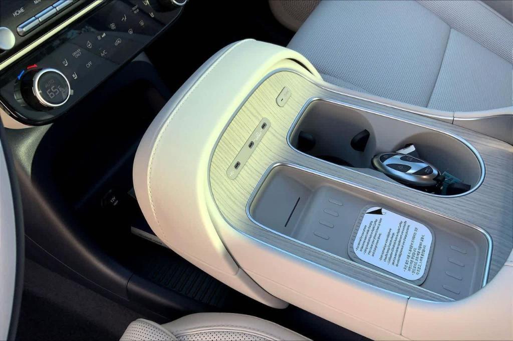 new 2026 Hyundai Palisade Hybrid car, priced at $58,084