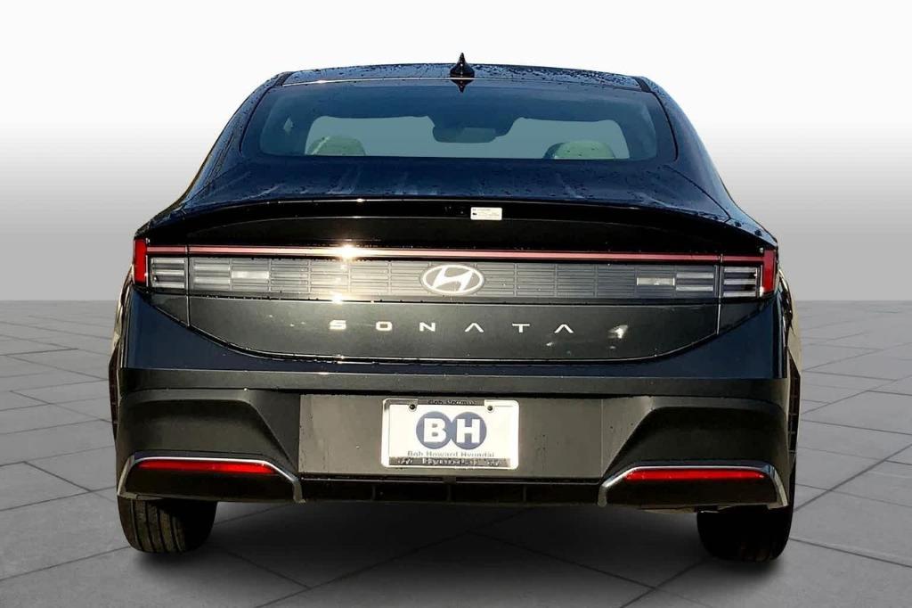 new 2025 Hyundai Sonata car, priced at $22,984