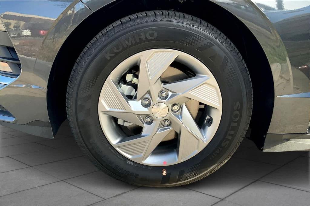 new 2025 Hyundai Sonata car, priced at $22,984