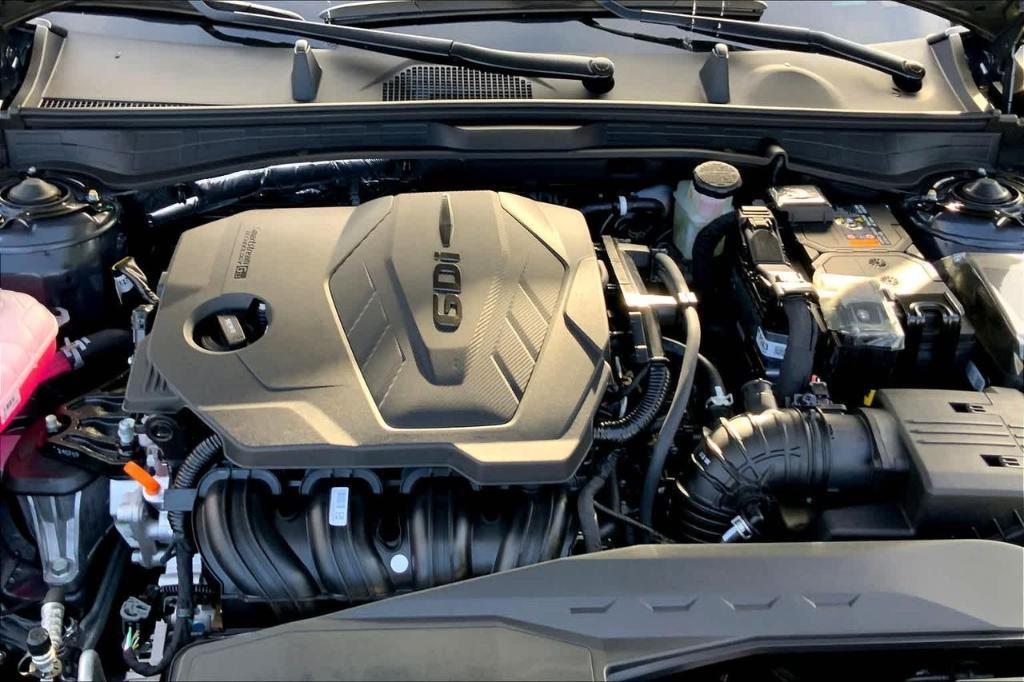 new 2025 Hyundai Sonata car, priced at $22,984