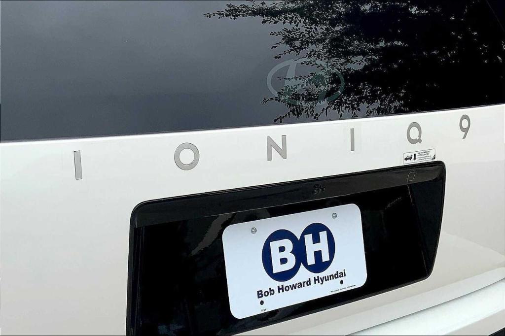 new 2026 Hyundai IONIQ 9 car, priced at $56,215