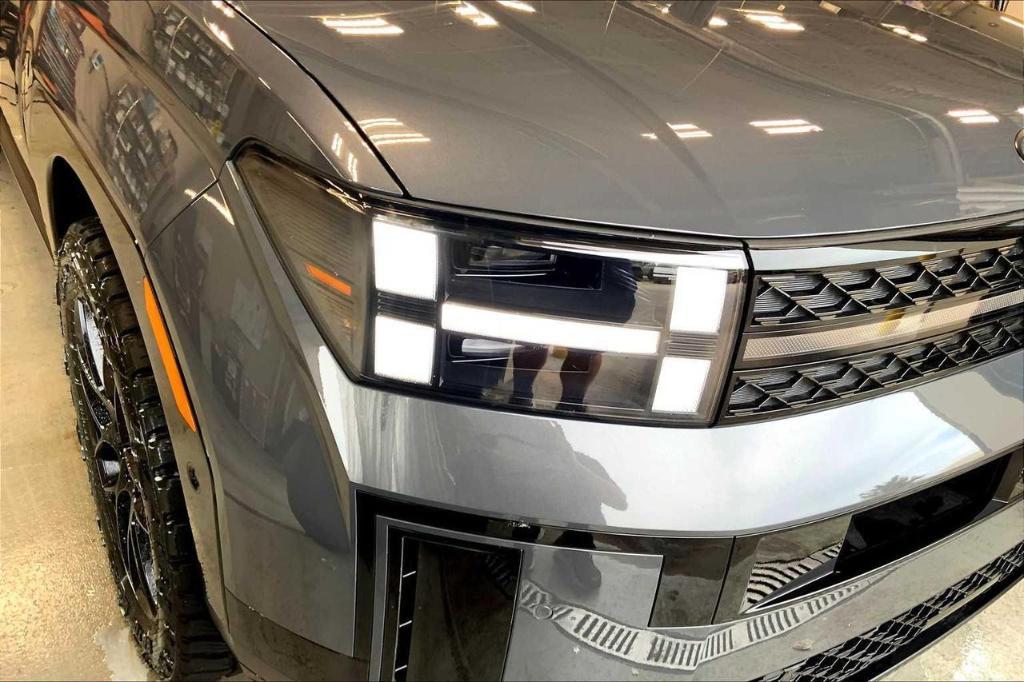 new 2025 Hyundai Santa Fe car, priced at $48,977