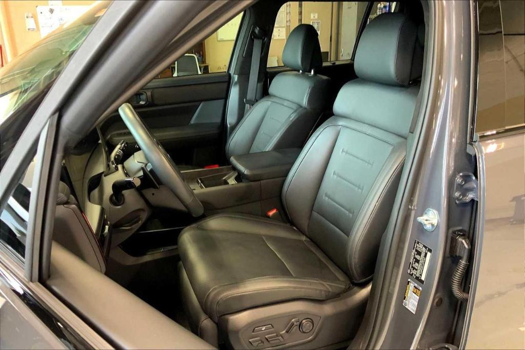 new 2025 Hyundai Santa Fe car, priced at $48,977