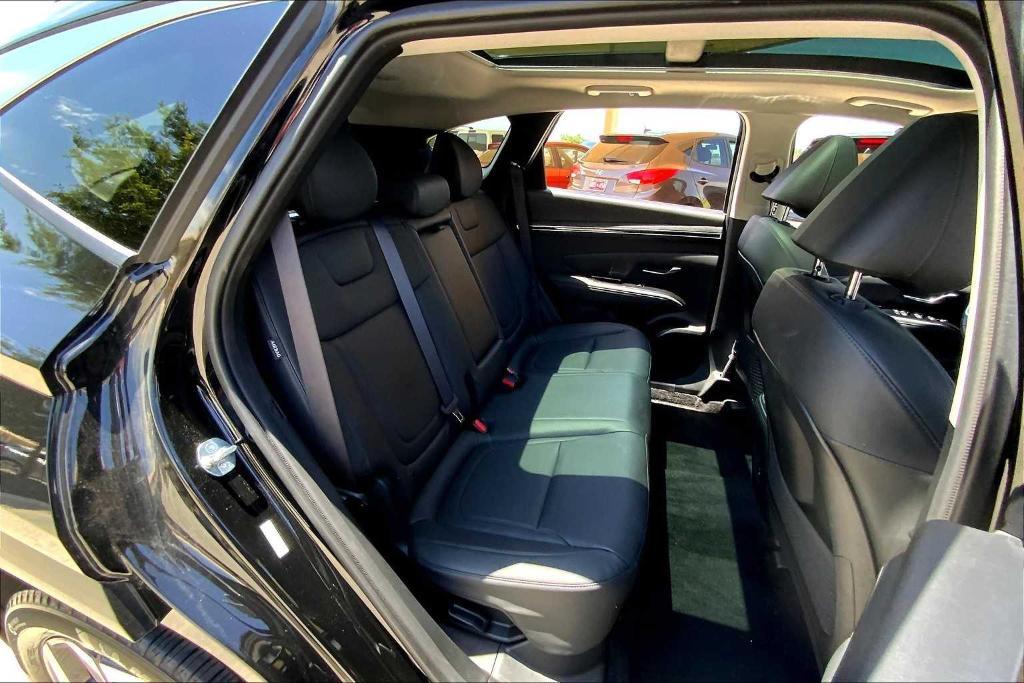 used 2024 Hyundai TUCSON Hybrid car, priced at $27,301