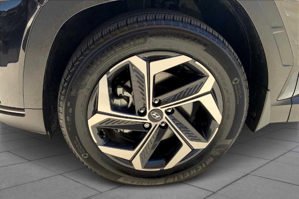 used 2024 Hyundai TUCSON Hybrid car, priced at $27,301