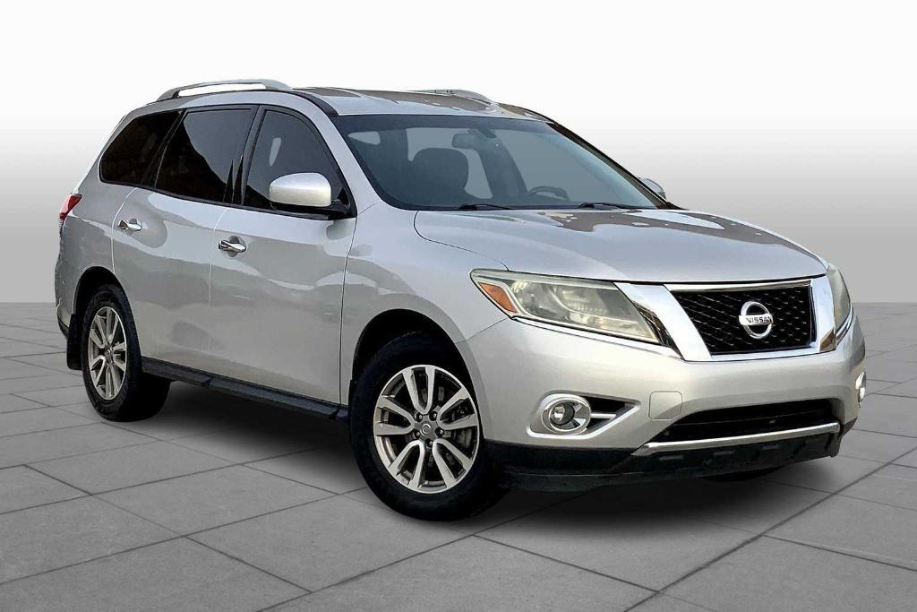 used 2015 Nissan Pathfinder car, priced at $9,933