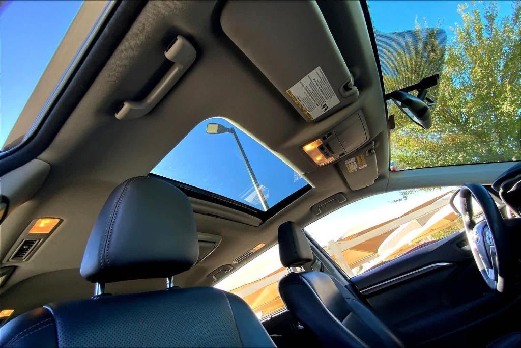 used 2015 Toyota Highlander car, priced at $19,404