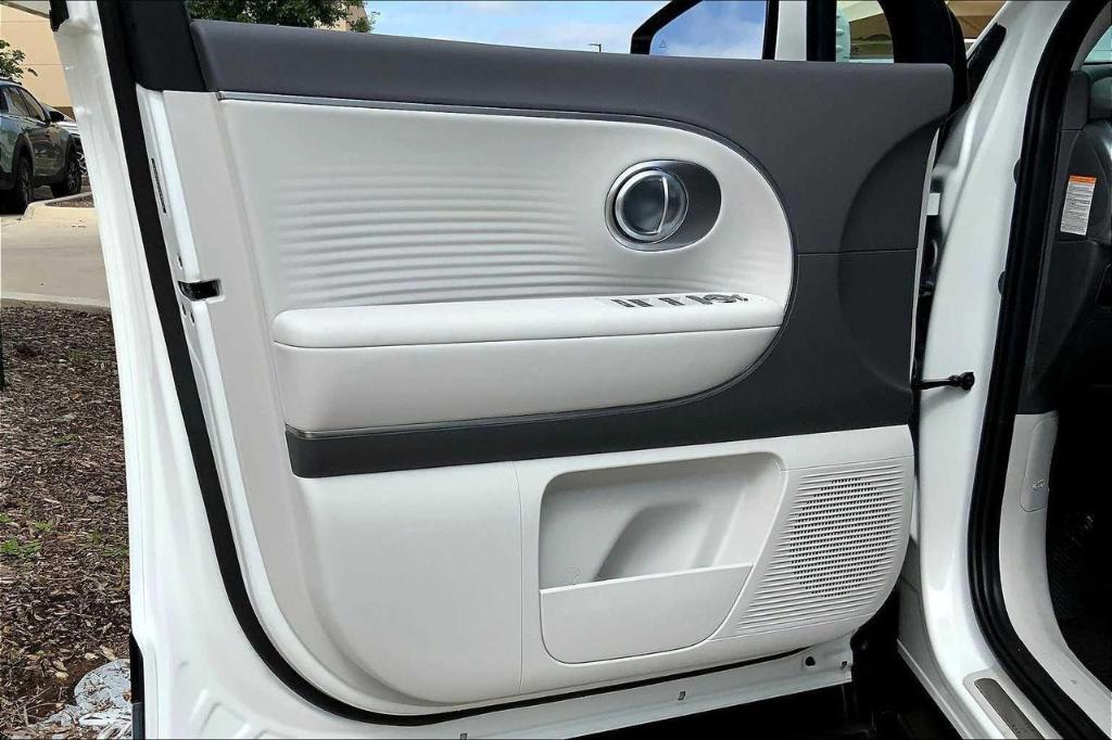 new 2026 Hyundai IONIQ 9 car, priced at $58,620