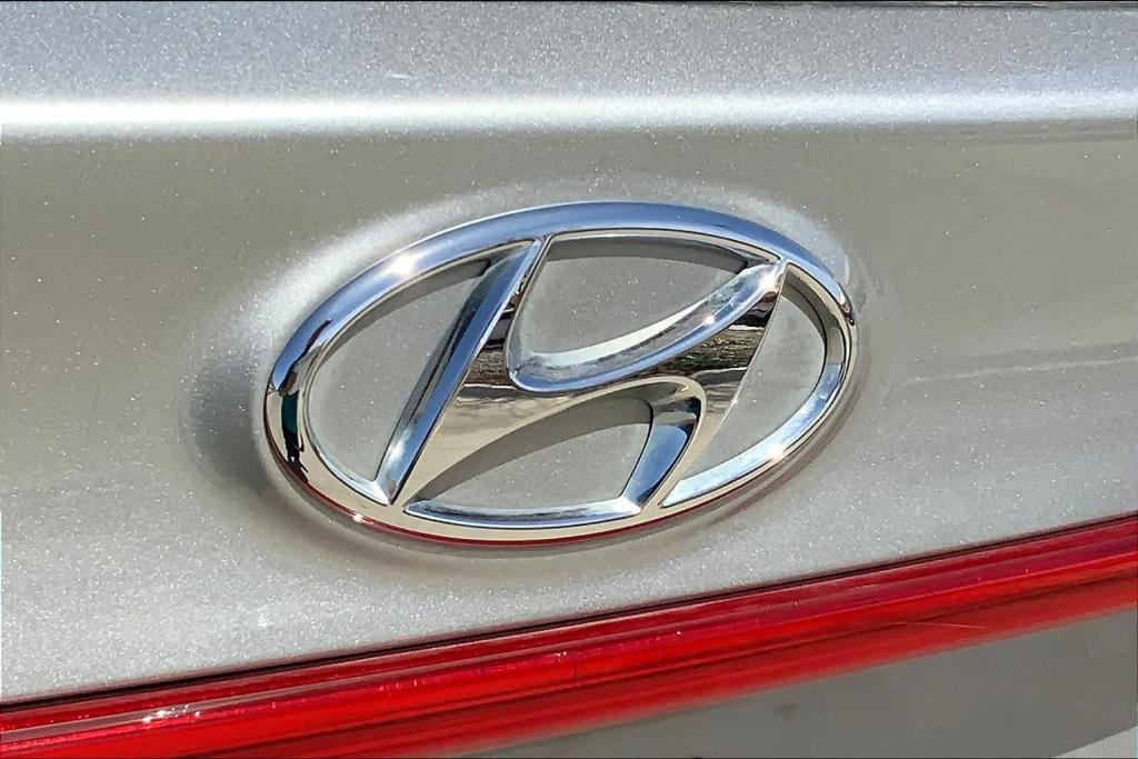 used 2022 Hyundai Santa Fe car, priced at $26,500