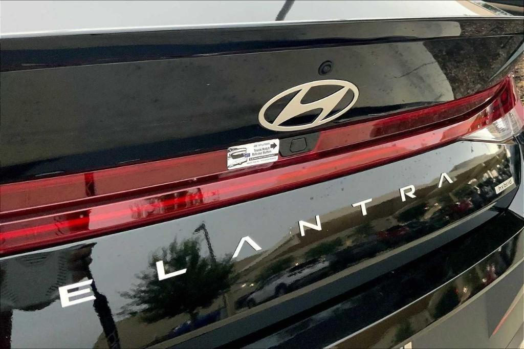 new 2025 Hyundai ELANTRA HEV car, priced at $23,472