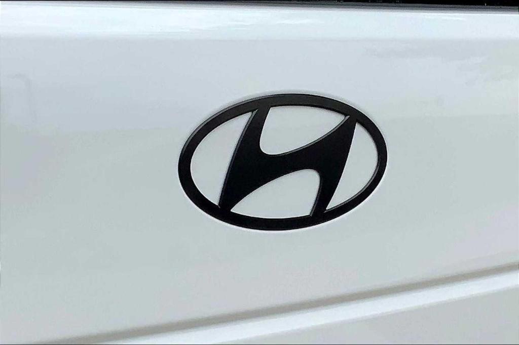 new 2026 Hyundai SANTA FE HEV car, priced at $47,415