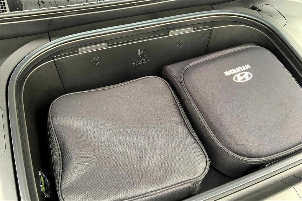 new 2026 Hyundai IONIQ 9 car, priced at $62,764