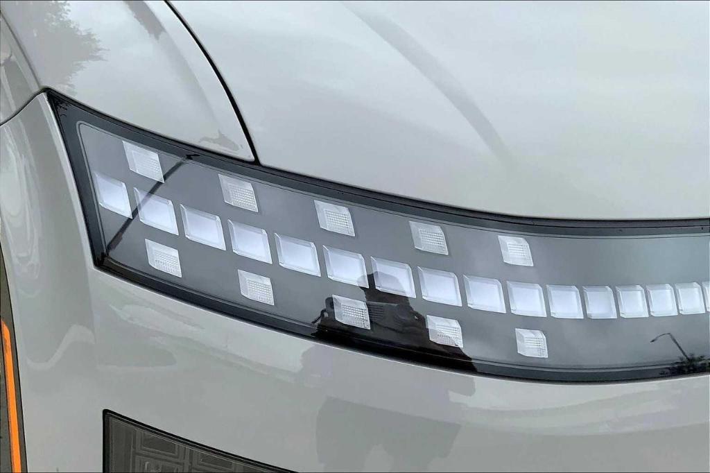 new 2026 Hyundai IONIQ 9 car, priced at $62,764