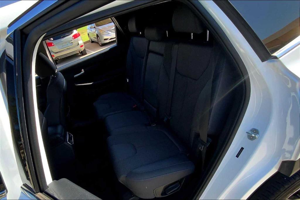 used 2022 Hyundai Santa Fe car, priced at $23,786