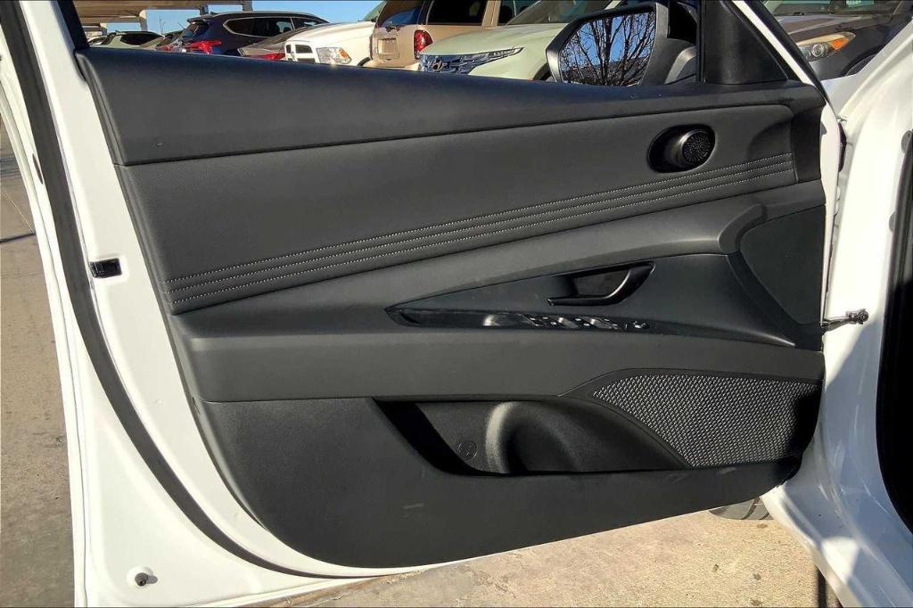 new 2025 Hyundai ELANTRA HEV car, priced at $23,764