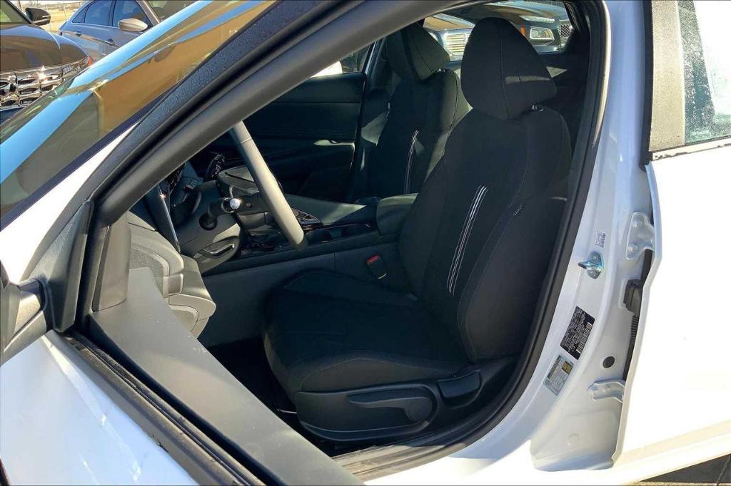 new 2025 Hyundai ELANTRA HEV car, priced at $23,764