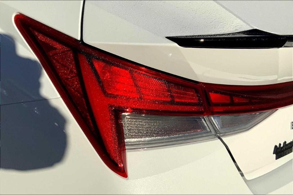 new 2025 Hyundai ELANTRA HEV car, priced at $23,764