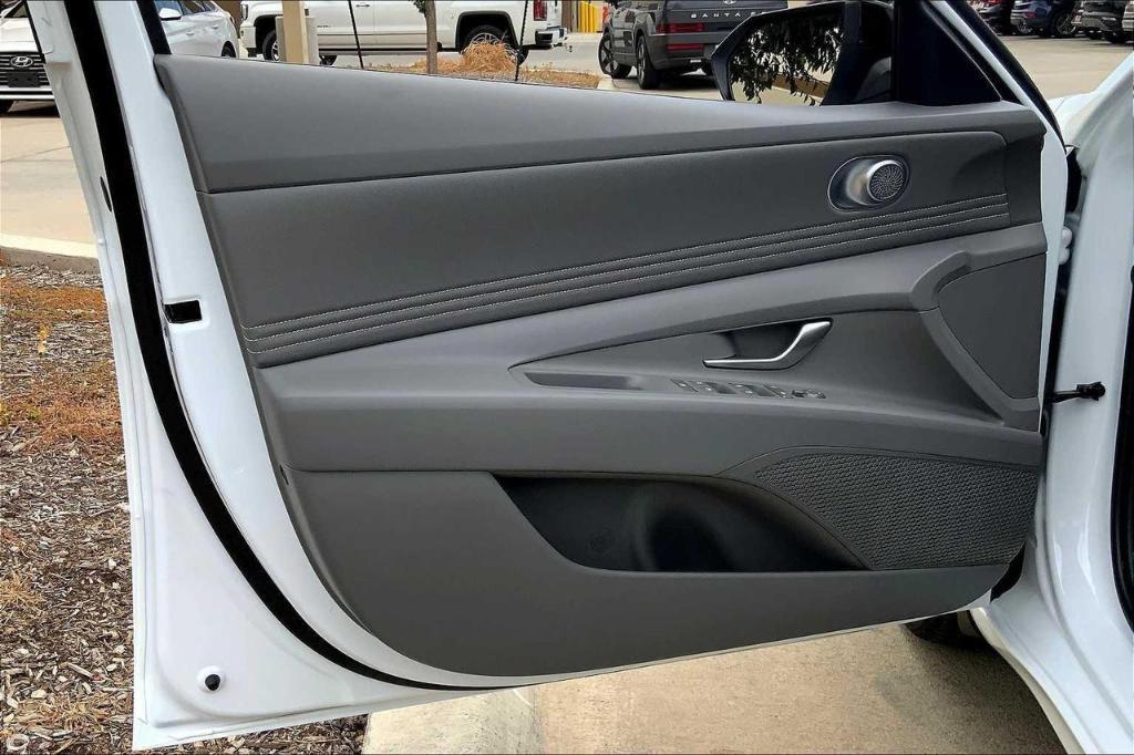 new 2025 Hyundai Elantra car, priced at $20,275