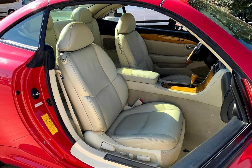 used 2002 Lexus SC 430 car, priced at $9,137
