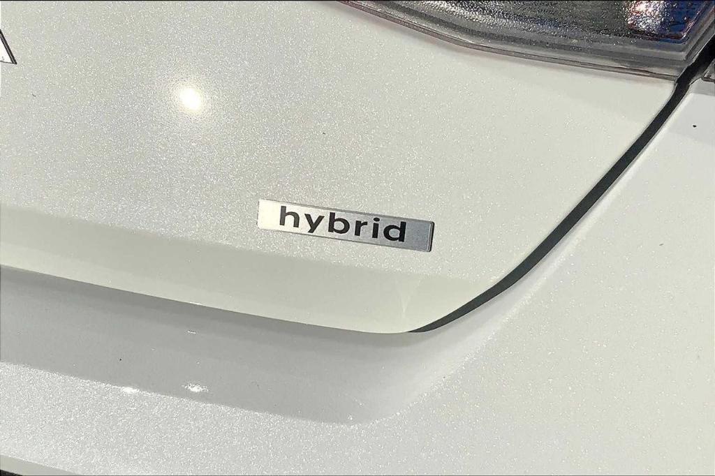 new 2025 Hyundai ELANTRA HEV car, priced at $23,748