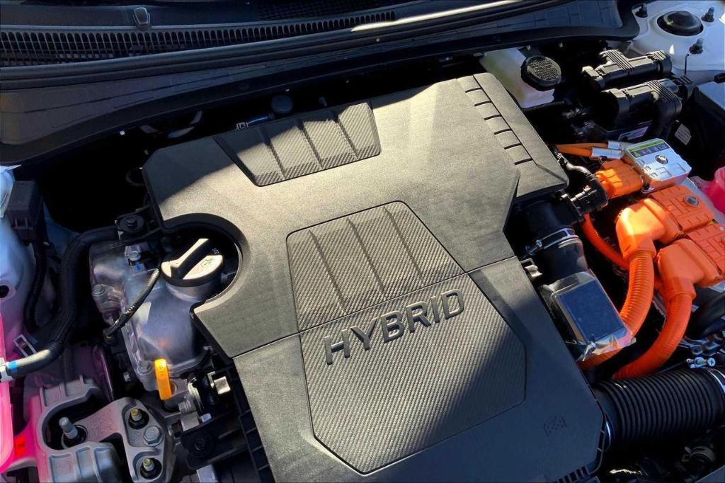 new 2025 Hyundai ELANTRA HEV car, priced at $23,748