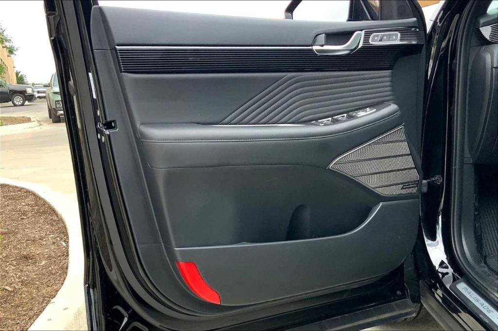 new 2025 Hyundai Palisade car, priced at $49,817