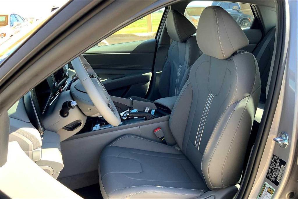 new 2025 Hyundai Elantra car, priced at $19,880