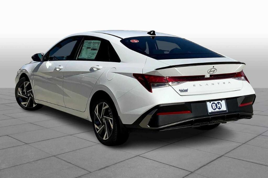 new 2025 Hyundai Elantra car, priced at $20,275