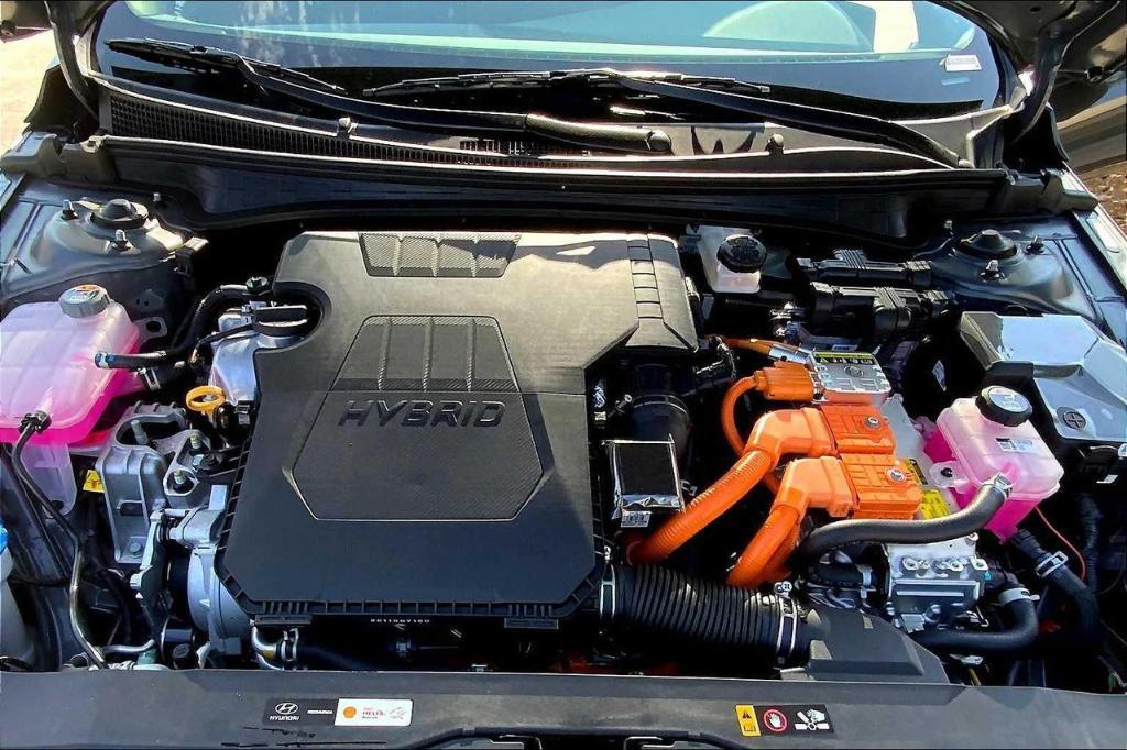 new 2025 Hyundai ELANTRA HEV car, priced at $23,472