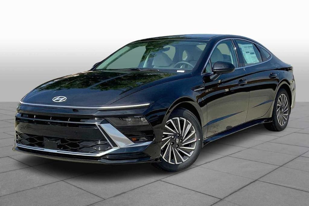 new 2025 Hyundai Sonata Hybrid car, priced at $28,058