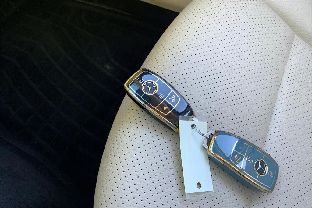 used 2021 Mercedes-Benz GLC 300 car, priced at $26,998