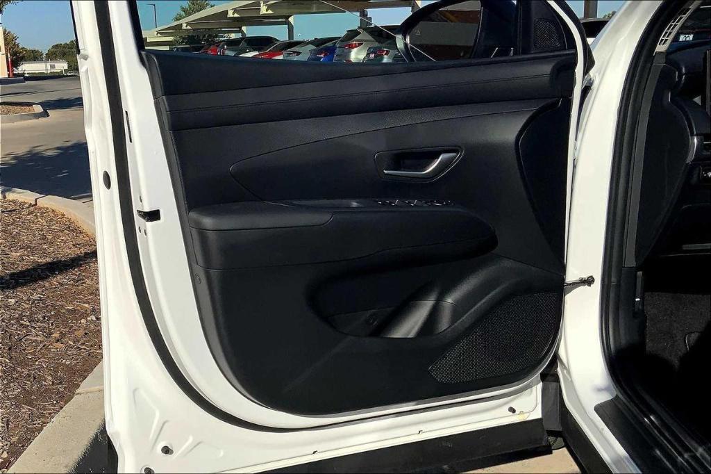 new 2026 Hyundai Tucson car, priced at $28,421