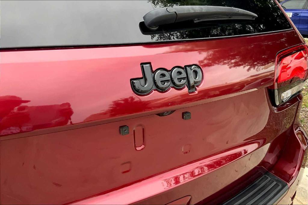 used 2020 Jeep Grand Cherokee car, priced at $27,580
