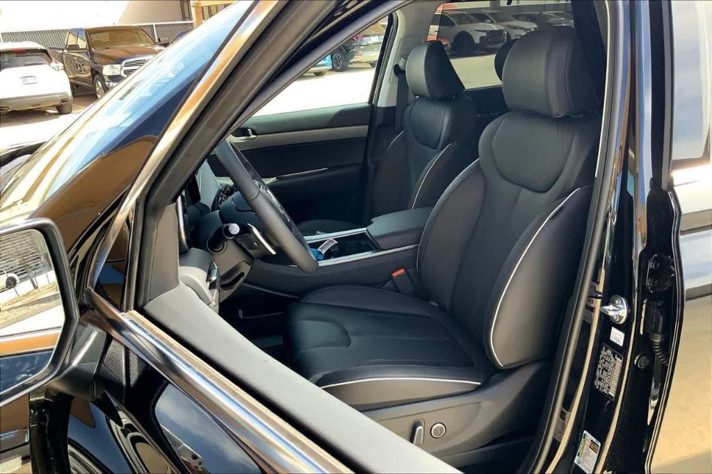 new 2025 Hyundai Palisade car, priced at $41,593