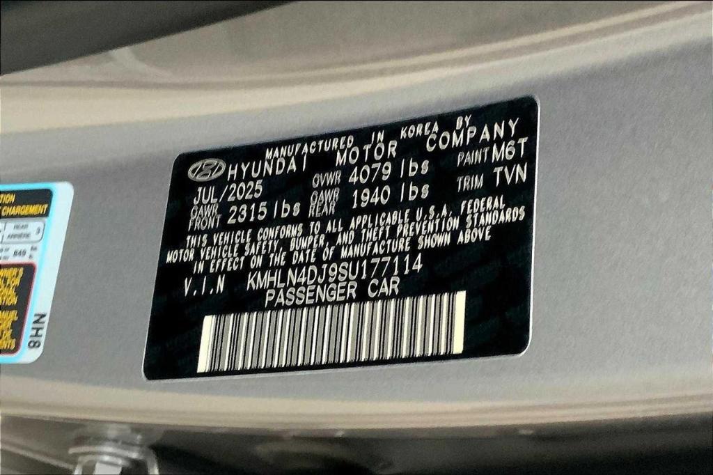 new 2025 Hyundai ELANTRA HEV car, priced at $25,348