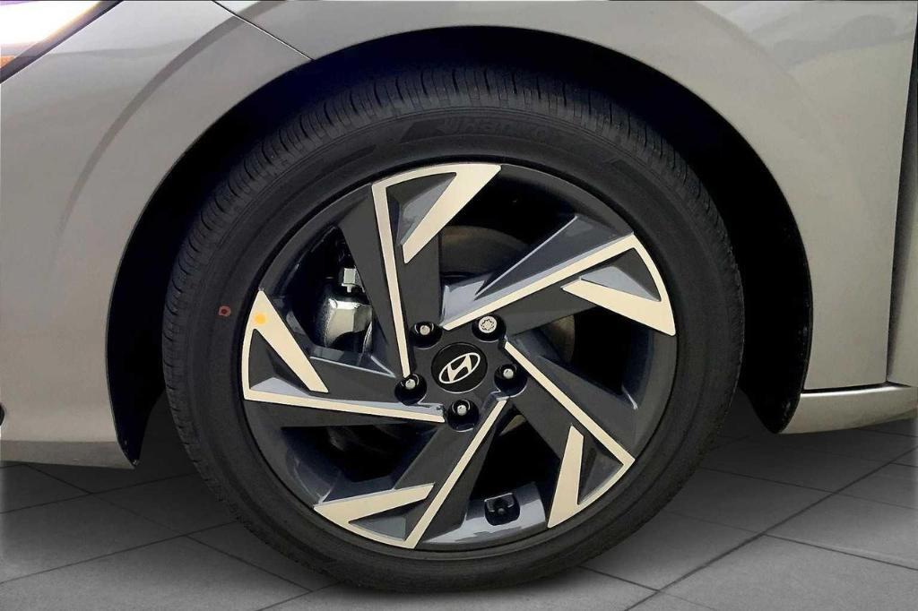 new 2025 Hyundai ELANTRA HEV car, priced at $25,348