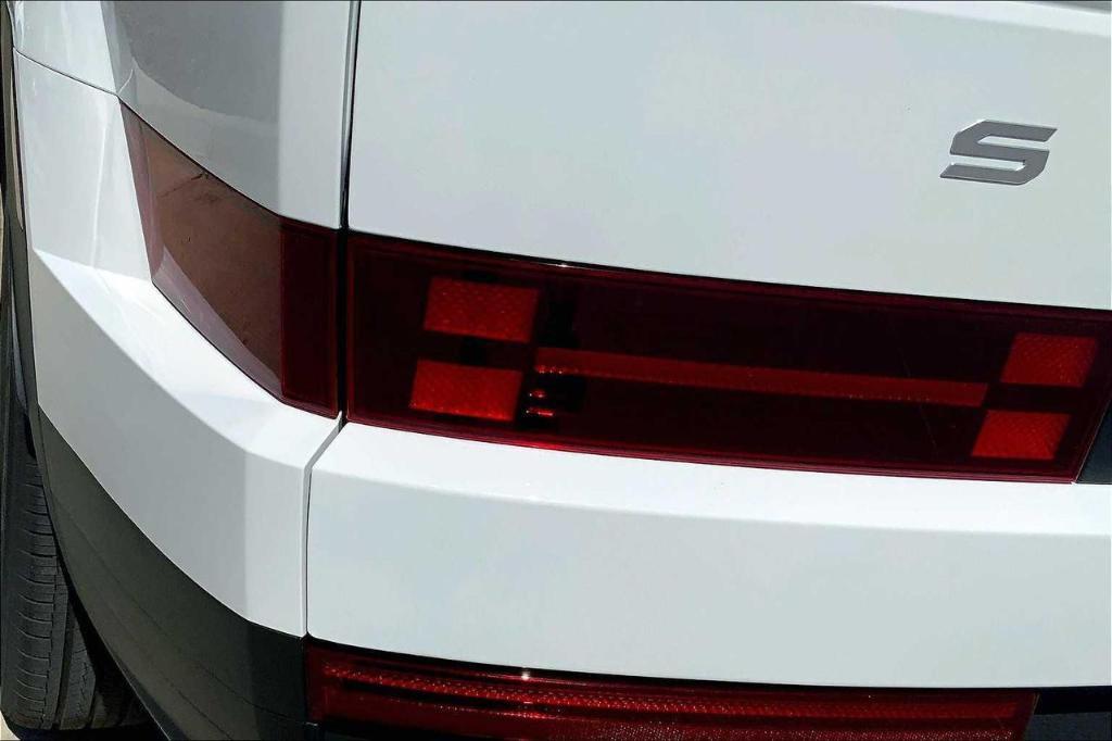 new 2026 Hyundai SANTA FE HEV car, priced at $36,899