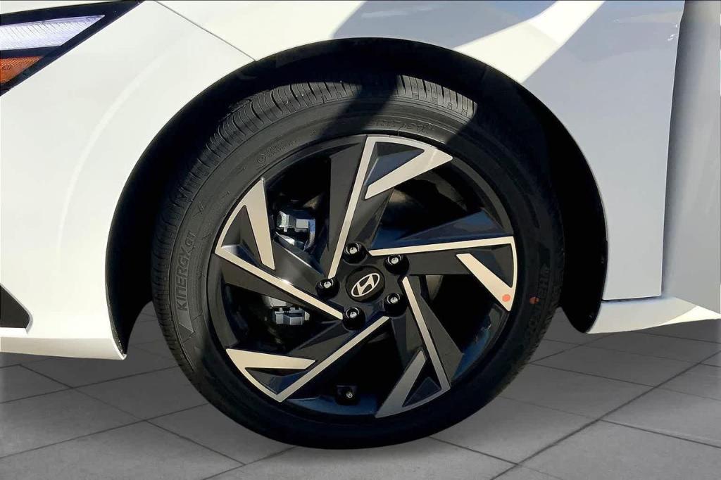 new 2025 Hyundai Elantra car, priced at $22,997