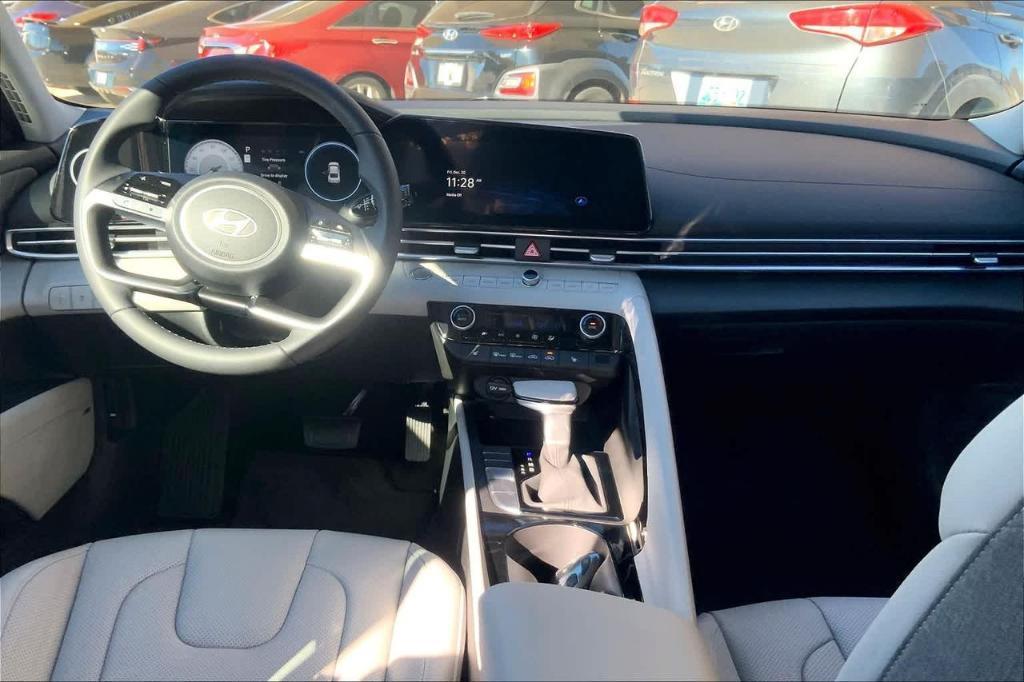 new 2025 Hyundai Elantra car, priced at $22,997