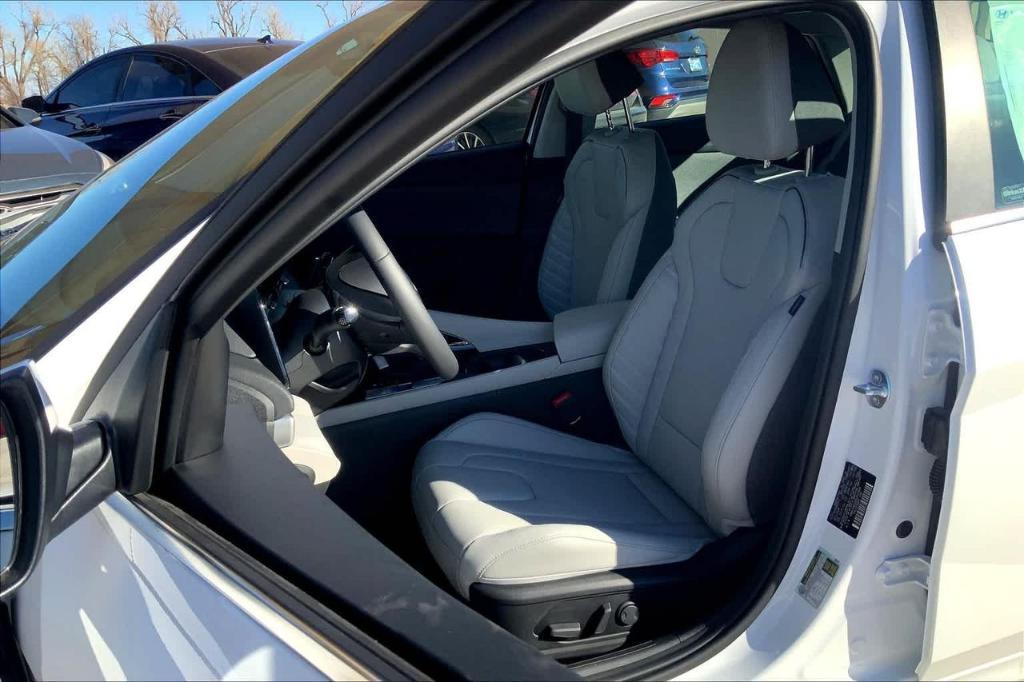 new 2025 Hyundai Elantra car, priced at $22,997