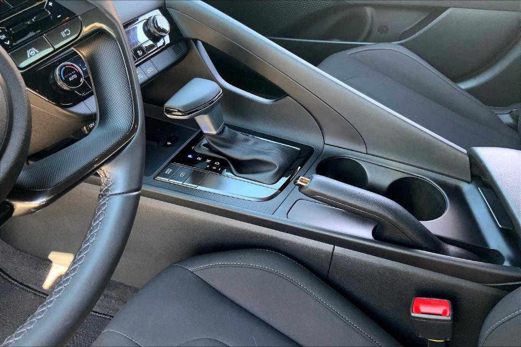 used 2025 Hyundai Elantra car, priced at $20,931